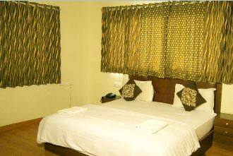 18 Square Lake View Boutique, Hyderabad 2